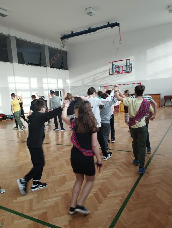 Małopolska Tarcza Antykryzysowa – Pakiet Edukacyjny II. Realizacja wsparcia szkół i placówek oświatowych - Grant 3
